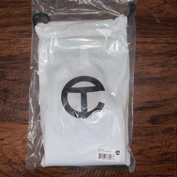 Small Pool Blue Telfar Bag - Picture 6 of 6